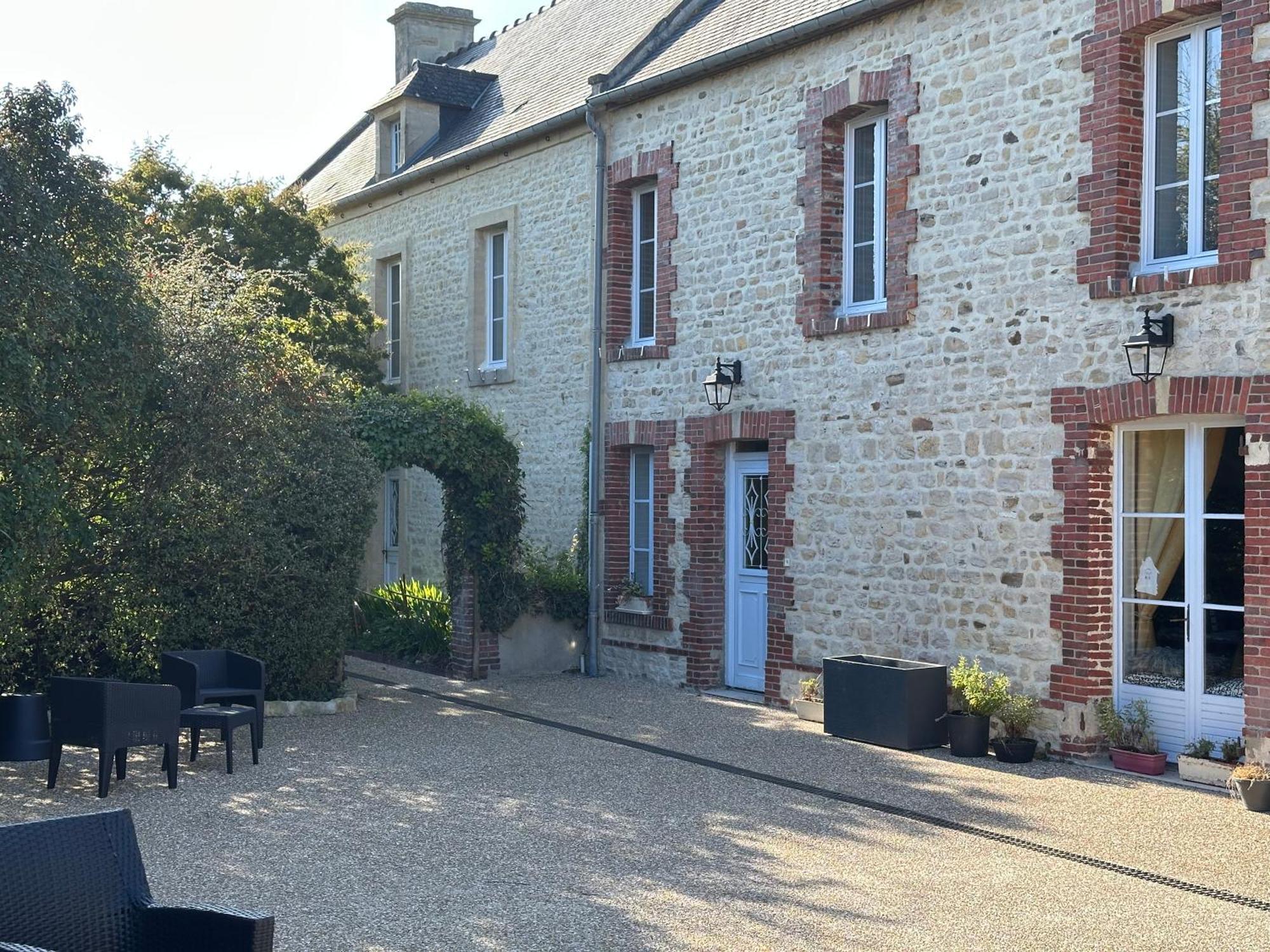 Chambres D'Hotes Le Clos Tassin Colleville-sur-Mer Εξωτερικό φωτογραφία